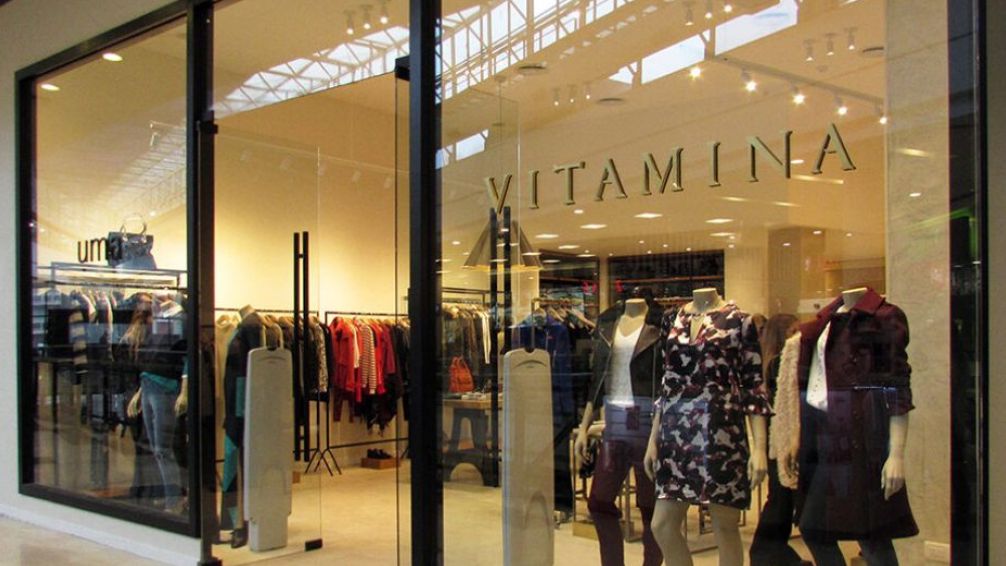 Crisis de la industria textil: cierre de conocida marca de ropa femenina