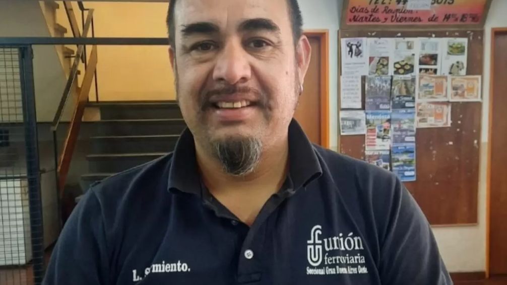 Cristian Duarte, trabajador y delegado del ferrocarril Sarmiento "La privatización es un negocio para unos pocos"