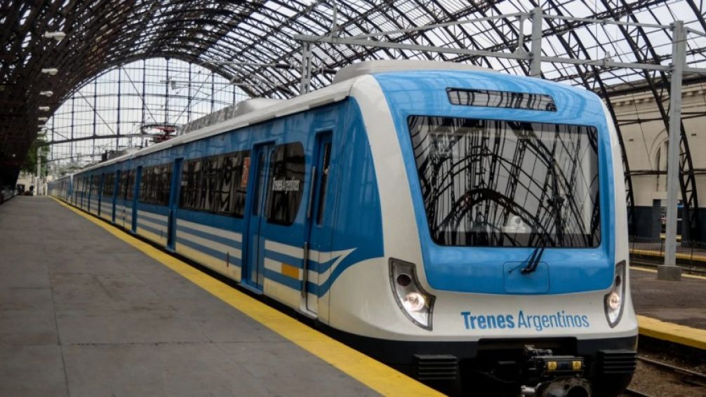 Comenzó el paro de transporte: durará 24 horas y habrá cortes y piquetes
