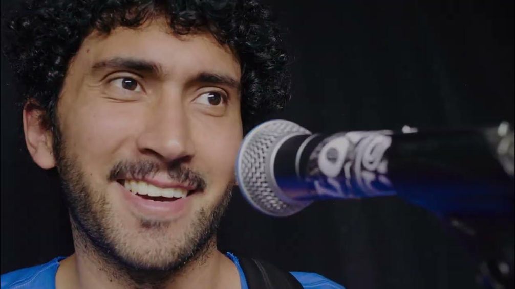 El proyecto surgió a finales de 2021 cuando Willie Vargas decidió, con firmeza, emprender todo lo pertinente para consolidar una banda indie 