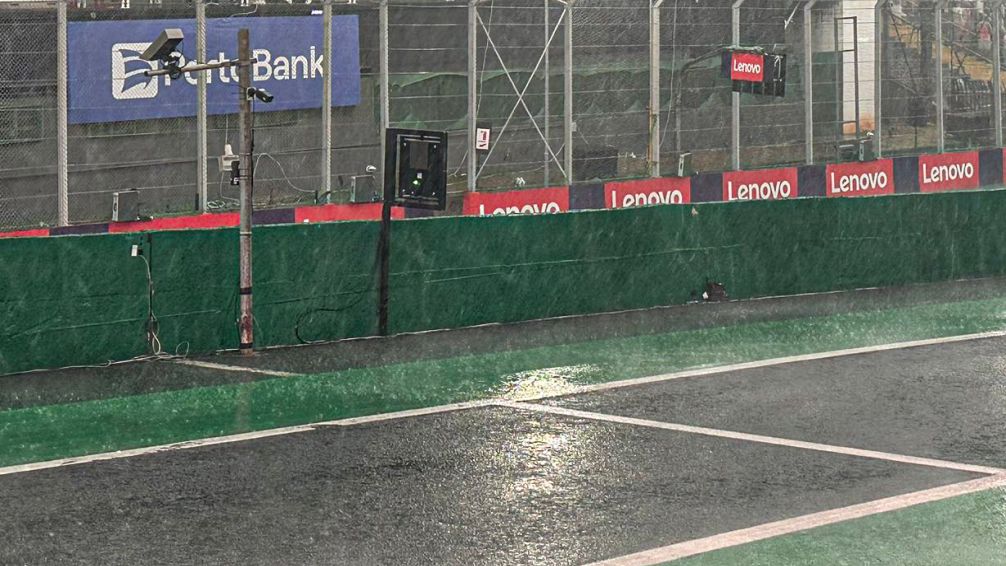 Gran Premio de Brasil: el diluvio aplazó la qualy de Colapinto