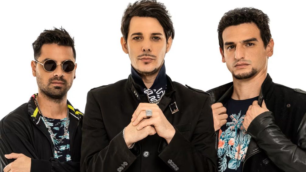 Ser es la banda de Fede Berdullas, Juan Zangrilli y Leandro Emanuele.