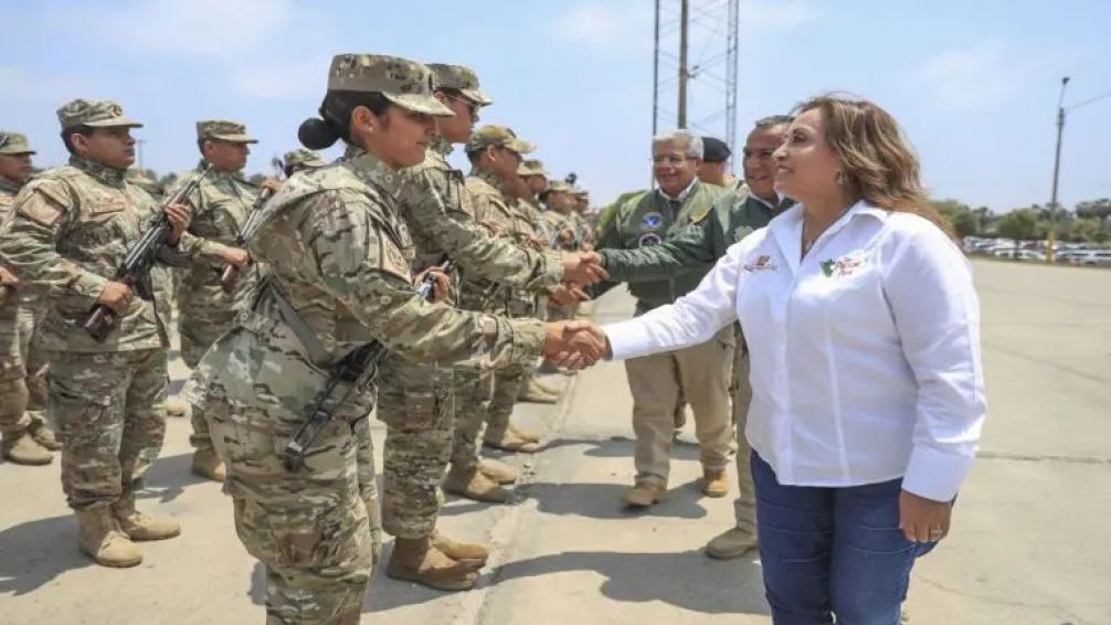 Boluarte despliega más de 5 mil militares en medio de fuerte crisis de inseguridad