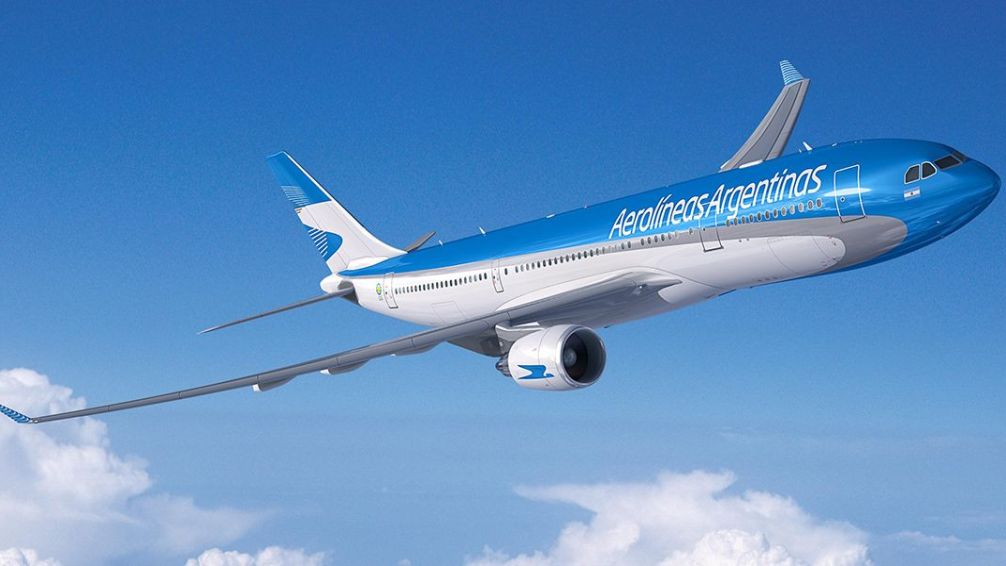 Ultimátum del Gobierno a Aerolíneas: O presentan una propuesta o la cierran