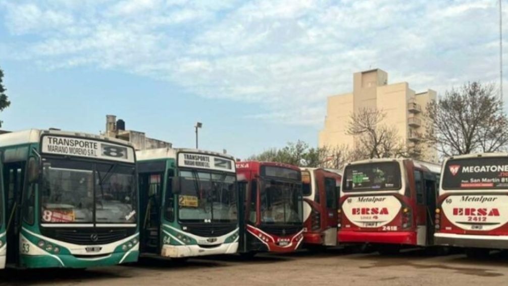 Paro de colectivos en el AMBA: ¿Qué líneas no operan con normalidad? 