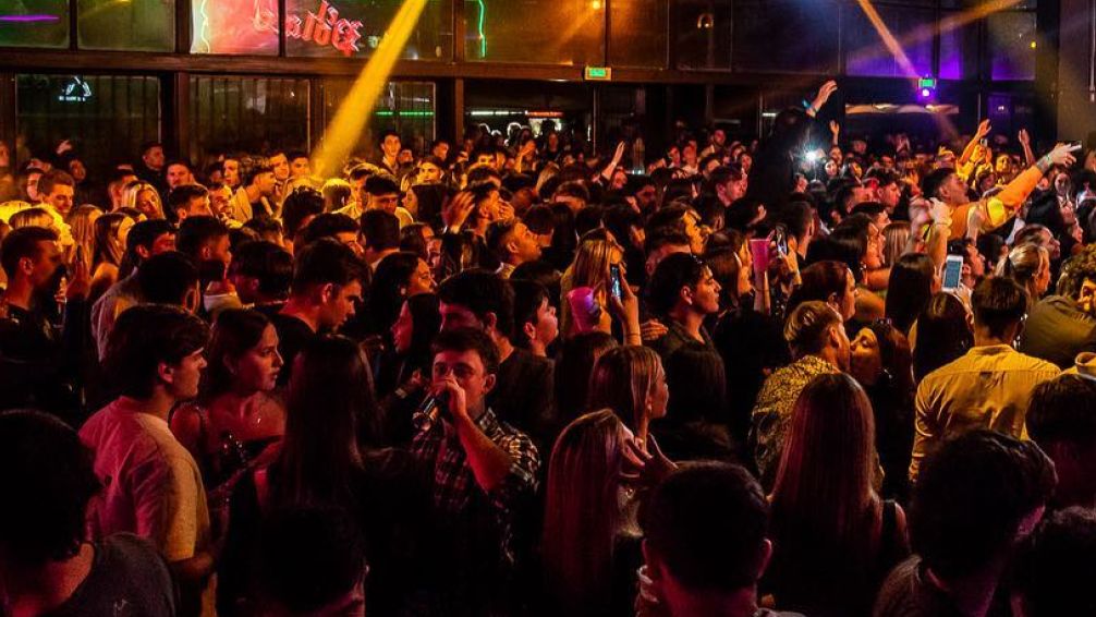 Chivilcoy: denunciaron a la seguridad de un boliche por violenta golpiza a un joven con marcapasos