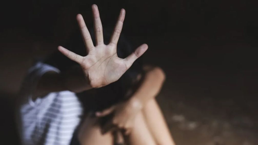Abusaban, golpeaban y prostituían a menores de edad en una vivienda de Quilmes: tres detenidos 