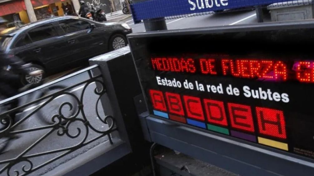  Trabajadores denuncian invasión de sarna y ratas en el subte