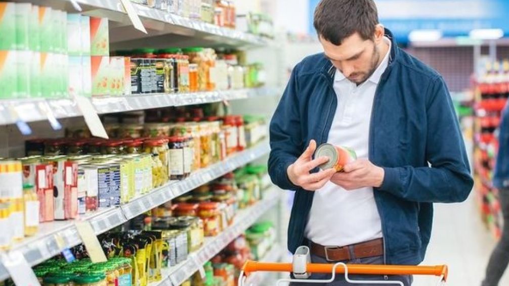 El precio de los alimentos subió 3,5 veces del campo a la góndola en octubre