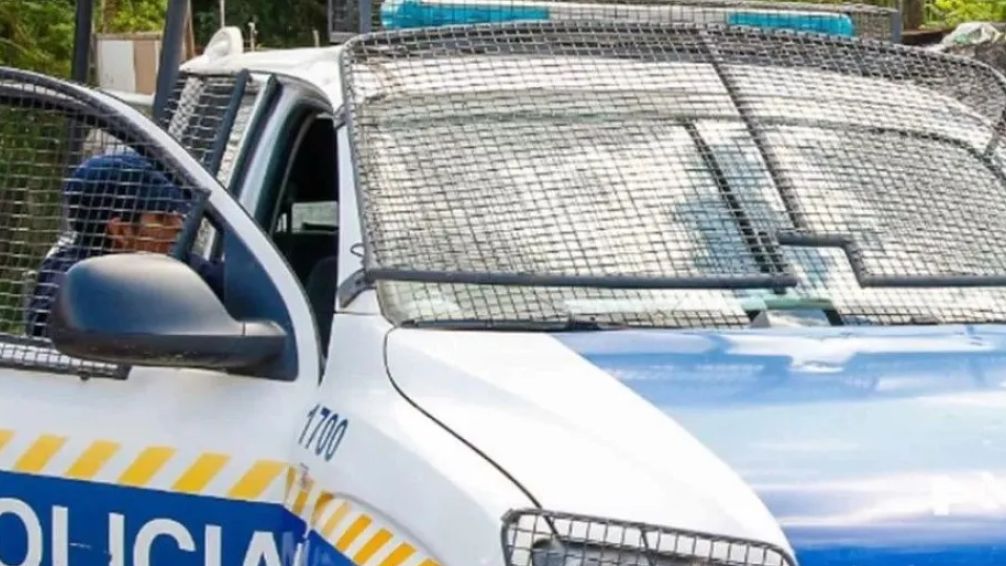 Crimen atroz en Grand Bourg: mataron a un joven para robarle la moto