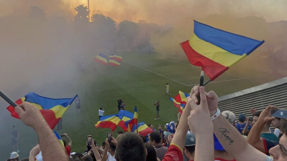 La fiesta es toda de Munro: ¡Colegiales es Nacional!