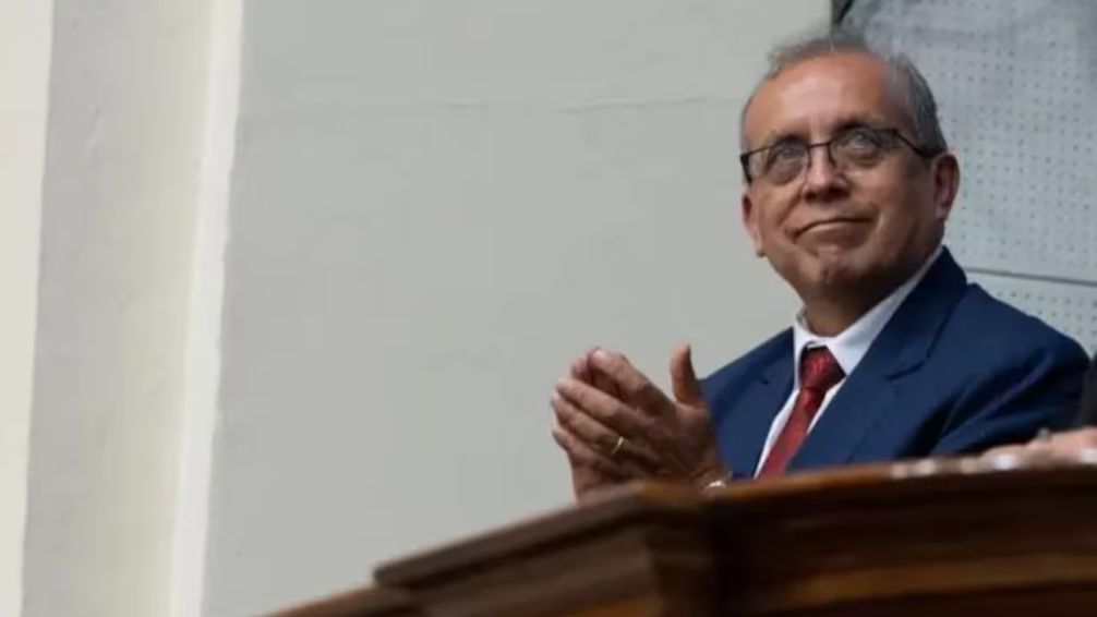 Perú: ordenaron capturar al hermano de Dina Boluarte en un caso por tráfico de influencias