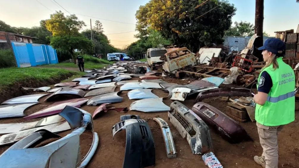 Lomas de Zamora: cayó una banda que habría robado 3 mil autos en todo el Conurbano