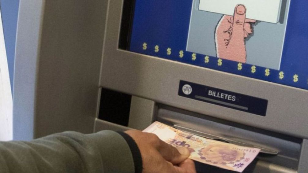 El salario mínimo por el piso: está peor que en 2001