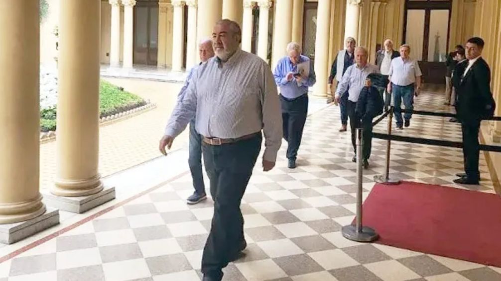 La CGT se aleja del paro nacional y refuerza su cercanía con el Gobierno de Milei