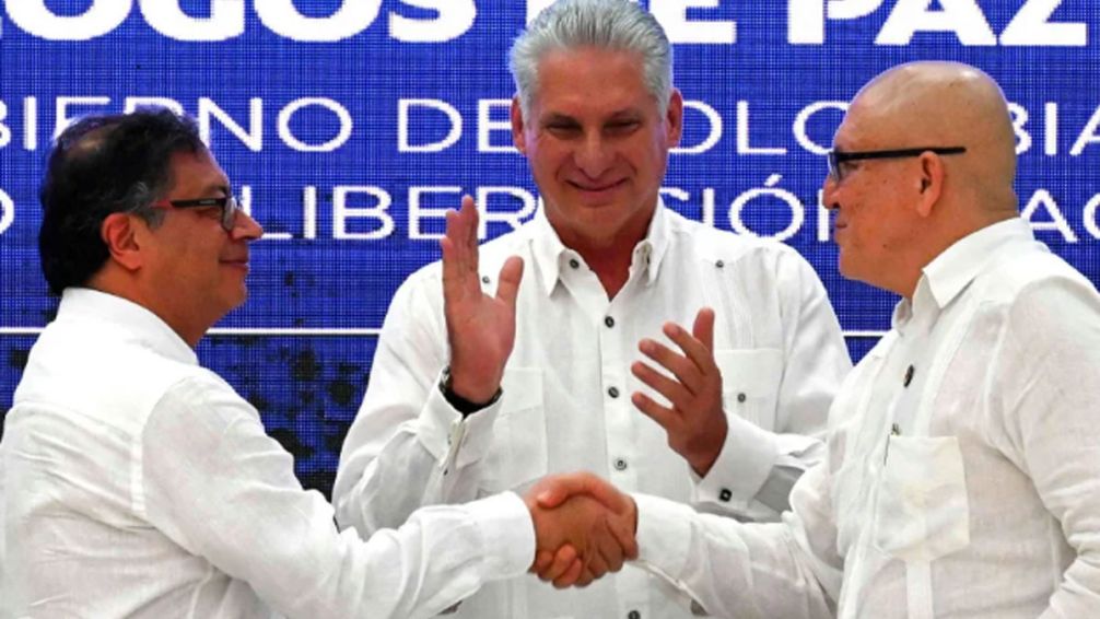 Diálogos por la paz: Petro reafirma su intención de acordar un cese al fuego con el ELN