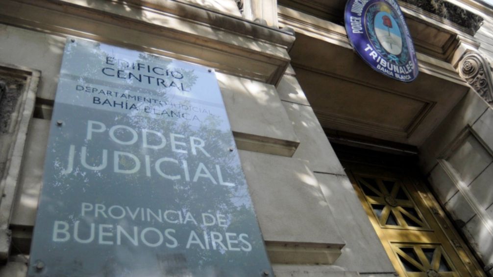 Bahía Blanca: condenaron a una mujer por abuso a sus hijas adoptivas