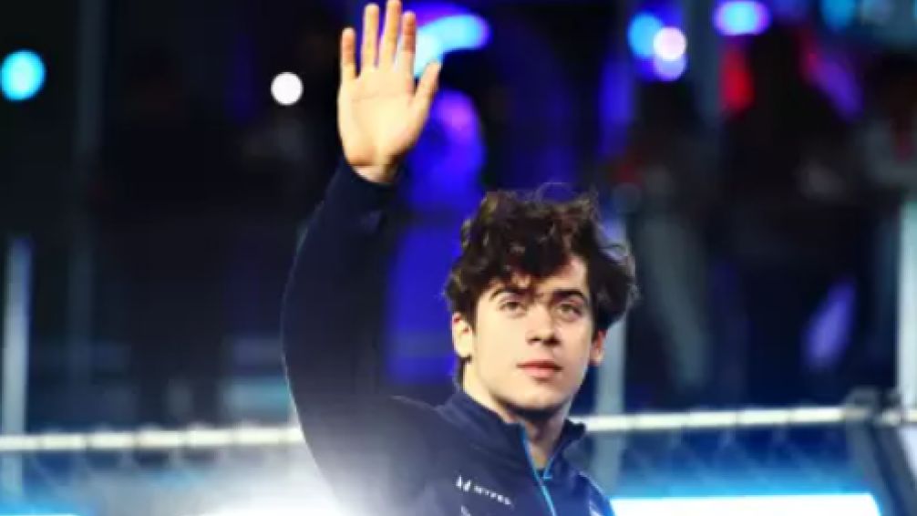 Franco Colapinto ya está en Qatar y se refirió a su penúltima carrera del año: 'Estoy preparado'