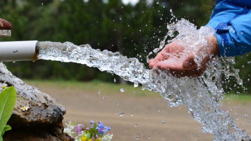 Peligro mortal en PBA: varios municipios con exceso de arsénico en el agua