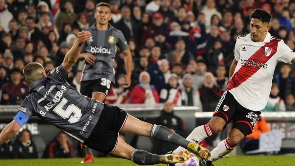 River visita a Estudiantes en La Plata