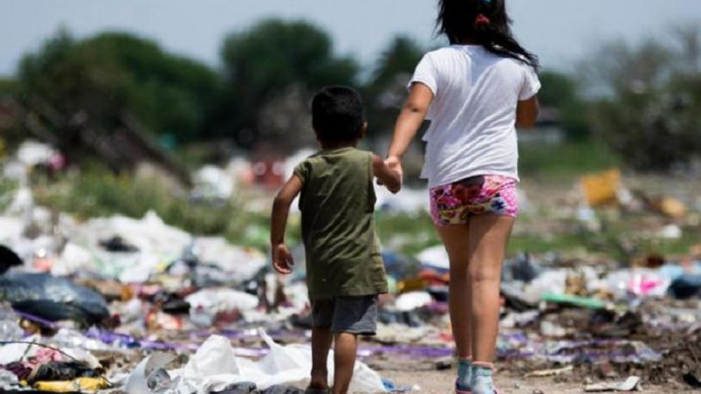 Escandaloso: 34% de los niños en Bahía Blanca sufren de pobreza extrema 