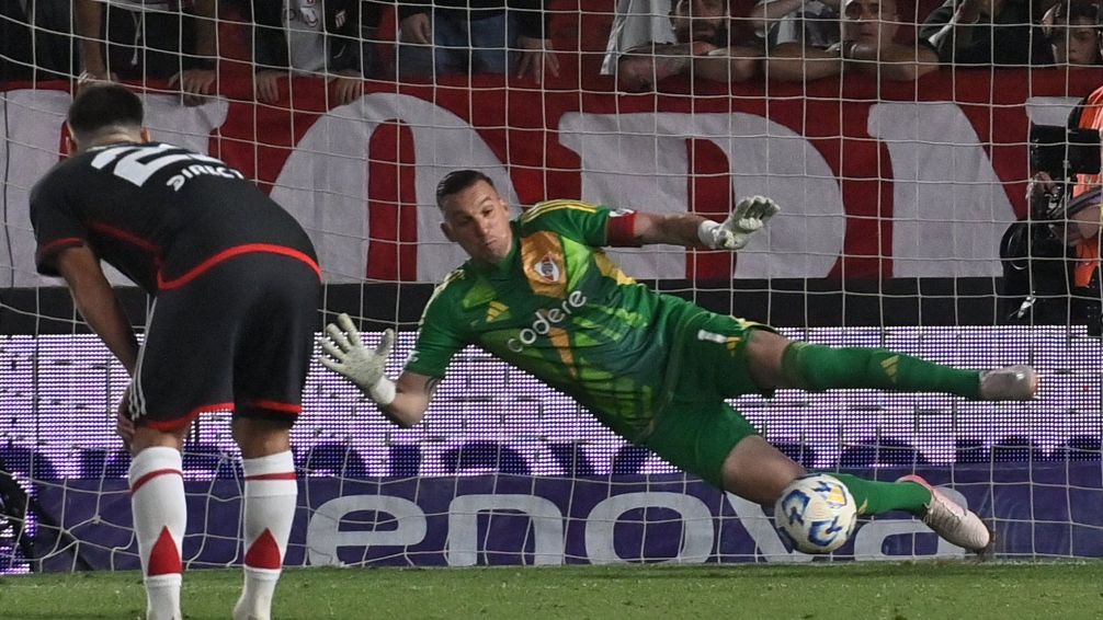 River pisó fuerte en La Plata y se acerca a jugar la Libertadores 2024