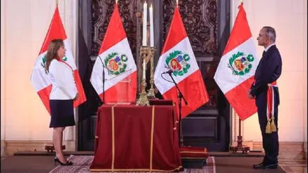 Perú: Boluarte nombró a su nuevo ministro de Energía tras la destitución de Rómulo Mucho