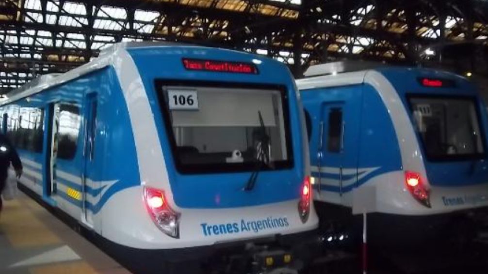 Problemas con los trenes: circulan a 30 kilómetros por hora como medida de fuerza