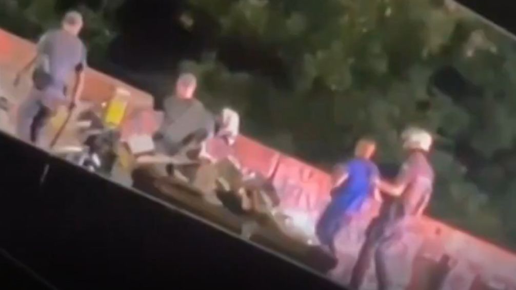 Abuso de autoridad: un policía arrojó a un detenido al río en el estado de São Paulo