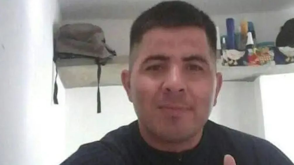 La Plata: Incendiaron y saquearon el taller mecánico donde asesinaron a un hombre