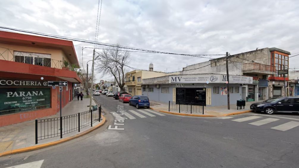 Motochorros asesinaron a un hombre frente a su esposa en Vicente López en un intento de robo