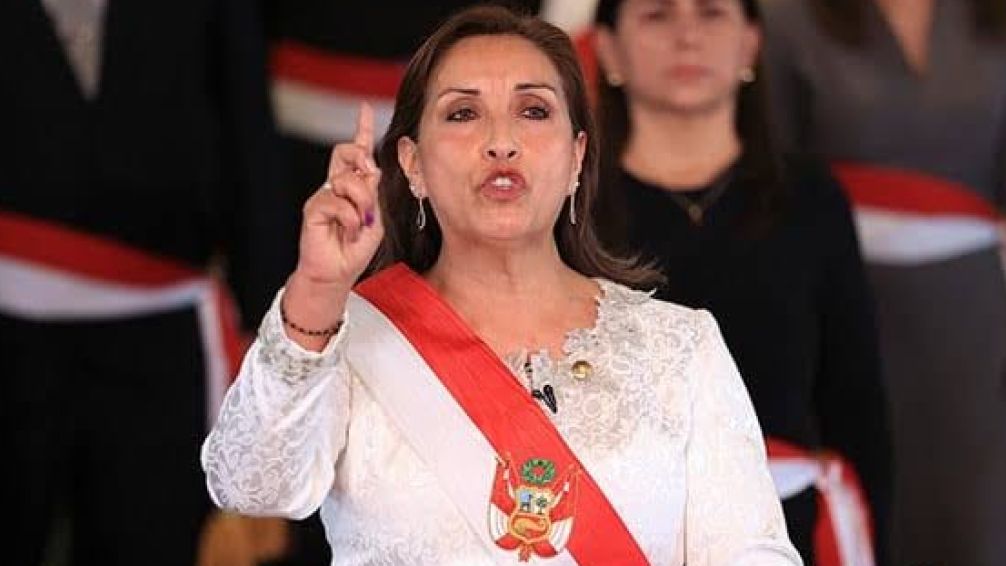 Perú: Dina Boluarte pidió la pena de muerte para violadores de menores