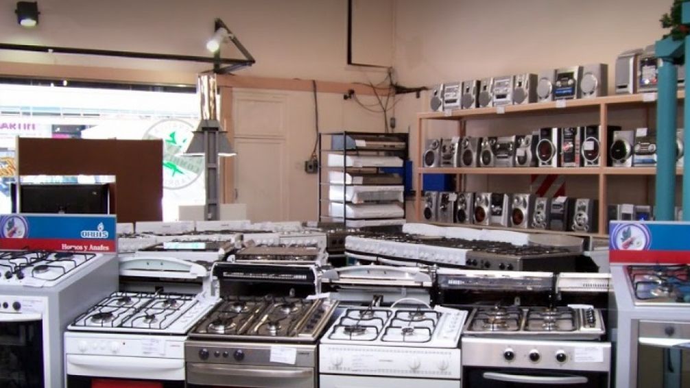 Preocupación en la fábrica de cocinas Domec: reducción de jornada laboral y deudas millonarias