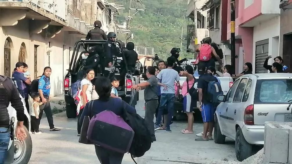 Guatemala advierte a sus ciudadanos de los riesgos de cruzar hacia México