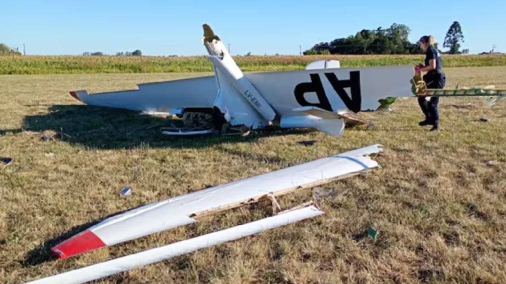 Tragedia en Pergamino: un piloto de 66 años murió al estrellarse su avioneta