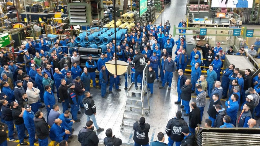  Neumáticos: Paro total nacional en reclamo de bono y aumento salarial