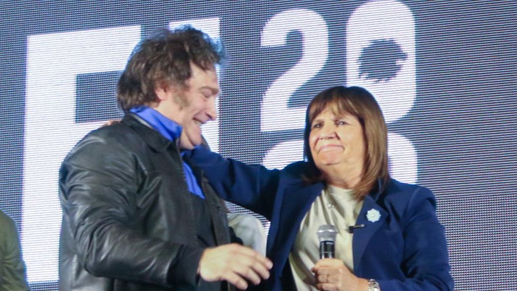 Milei bajó la orden de que los funcionarios no se tomen vacaciones al exterior pero Bullrich podrá viajar a Disney