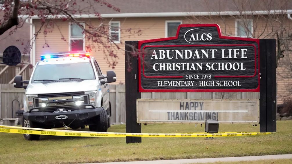 Feroz tiroteo en escuela cristiana de Wisconsin dejó tres muertos y seis heridos 