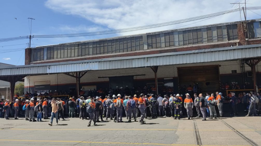 Trabajadores de Acindar afirman que 2024 es el peor año en la historia de la fábrica en cuanto a productividad