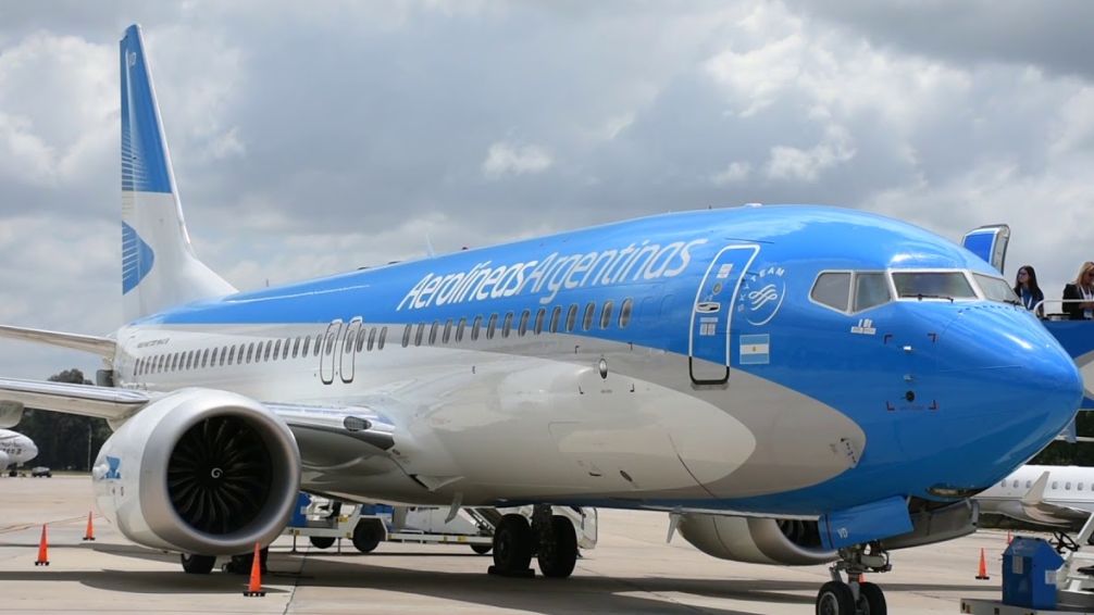 Trabajadores de Aerolíneas Argentinas rechazan aumento del 1% ofrecido por la empresa
