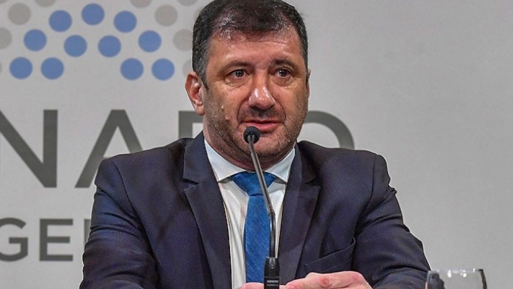 La justicia allanó el despacho de Edgardo Kueider