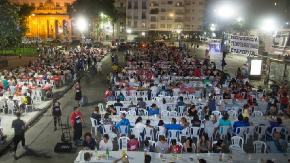 Retiran vallas del Congreso para celebrar la Navidad Popular 