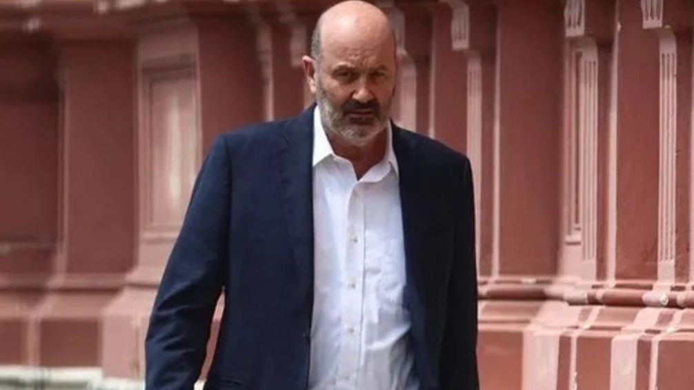 El Gobierno despidió a más de 100 empleados de una entidad encargada de fomentar denuncias contra periodistas