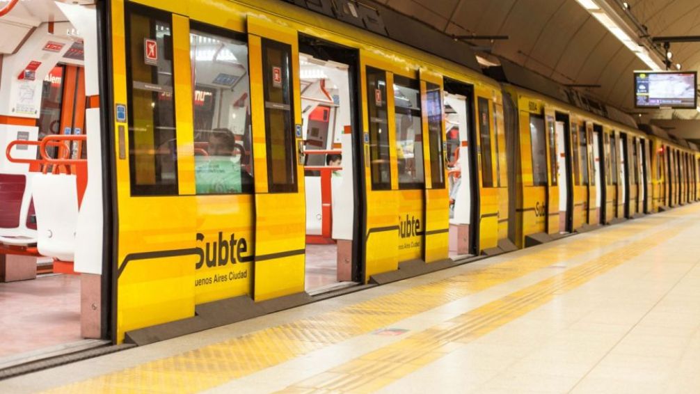 Trabajadores del subte anuncian medida de fuerza en la Línea B por crisis sanitaria: liberarán molinetes