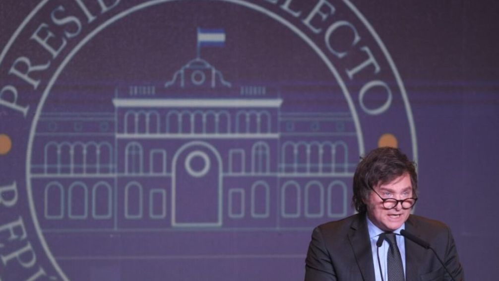 El Gobierno anuncia que casi no tomará nuevos empleados estatales en 2025