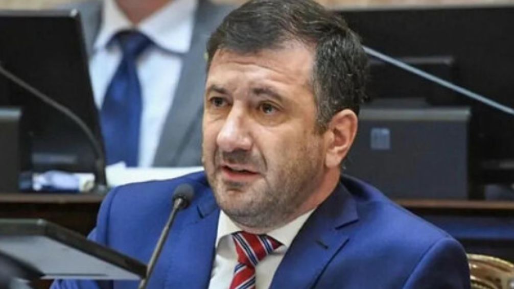 Edgardo Kueider solicitó que se trate su pedido para volver al Senado durante la feria judicial