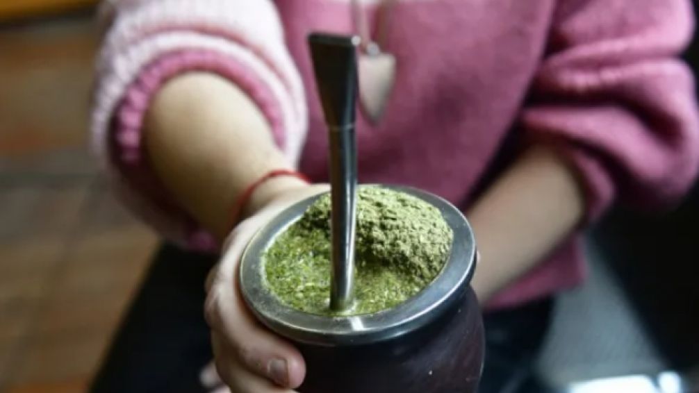 Fuerte derrumbe en el consumo de yerba mate por la recesión económica