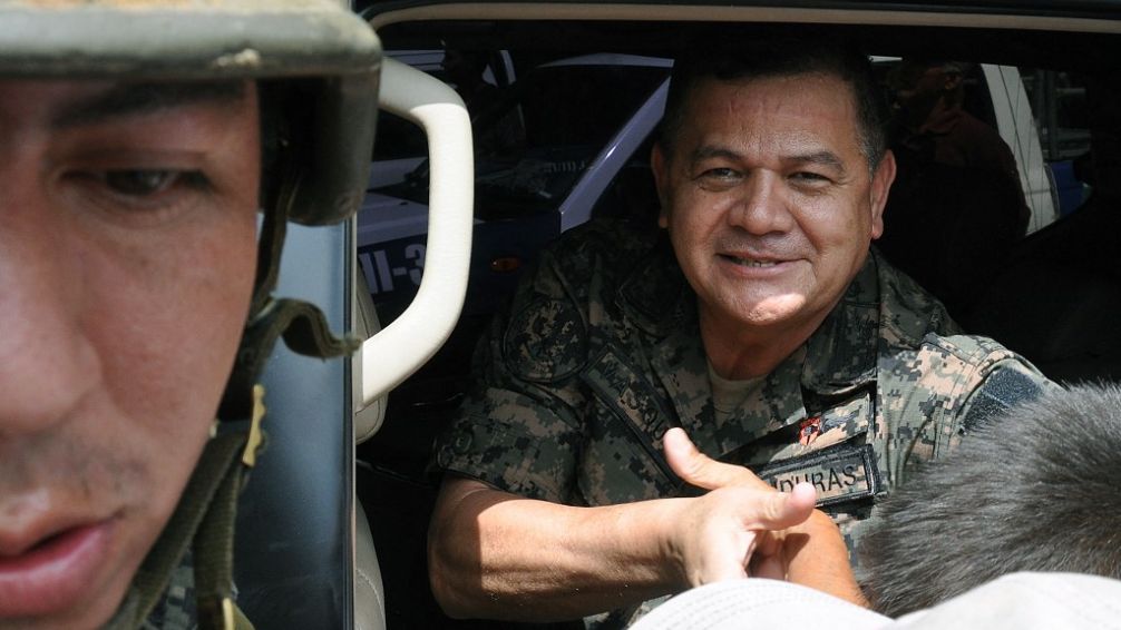Detienen a exgeneral hondureño que encabezó el golpe contra Manuel Zelaya en 2009