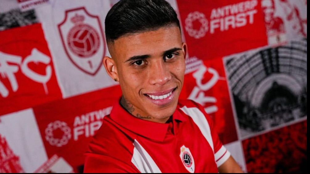 Ayrton Costa es nuevo jugador de Boca 