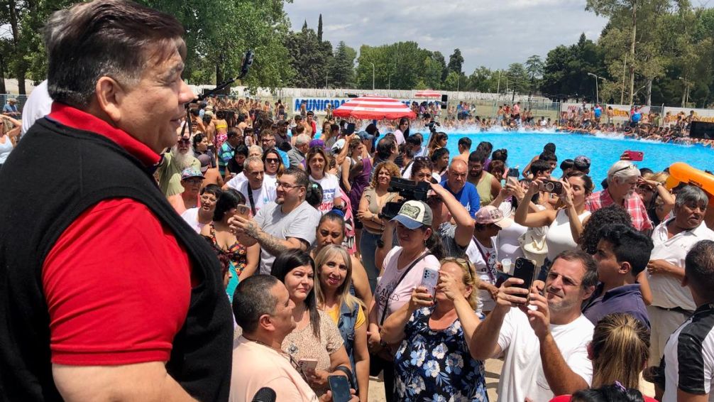 Mario Ishii inauguró la temporada de la colonia municipal en José C. Paz